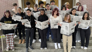 Extra! Extra! Bring the Aloha student newspaper back!